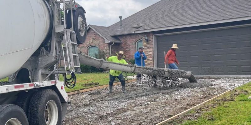preparing concret driveway pouring